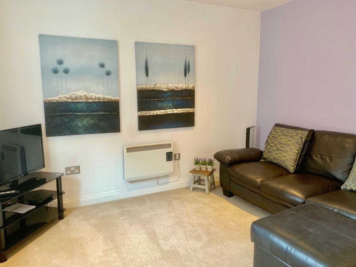 Lahnstein Court Apartment Kettering Ngoại thất bức ảnh