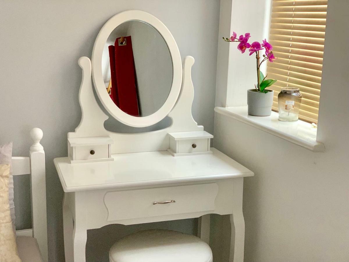 Lahnstein Court Apartment Kettering Ngoại thất bức ảnh